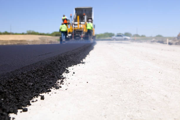 Driveway Snow Removal Preparation in Pingree Grove, IL